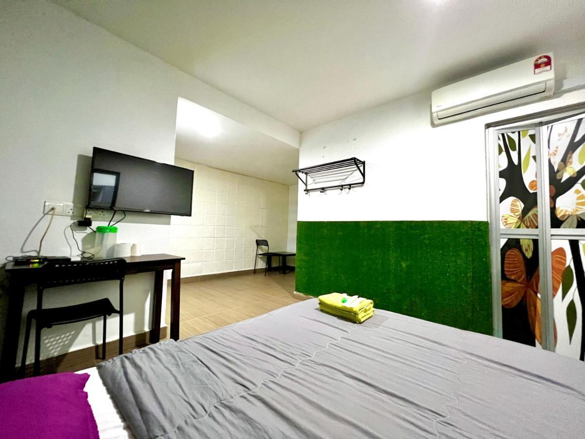 Homestay 55 Johor Bahru Zewnętrze zdjęcie