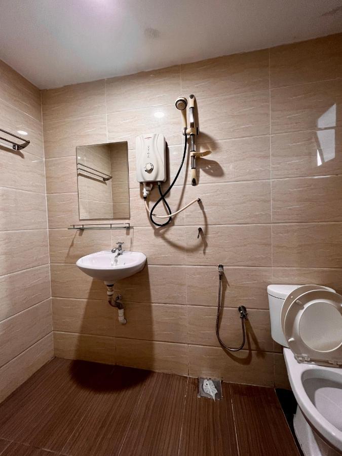 Homestay 55 Johor Bahru Zewnętrze zdjęcie